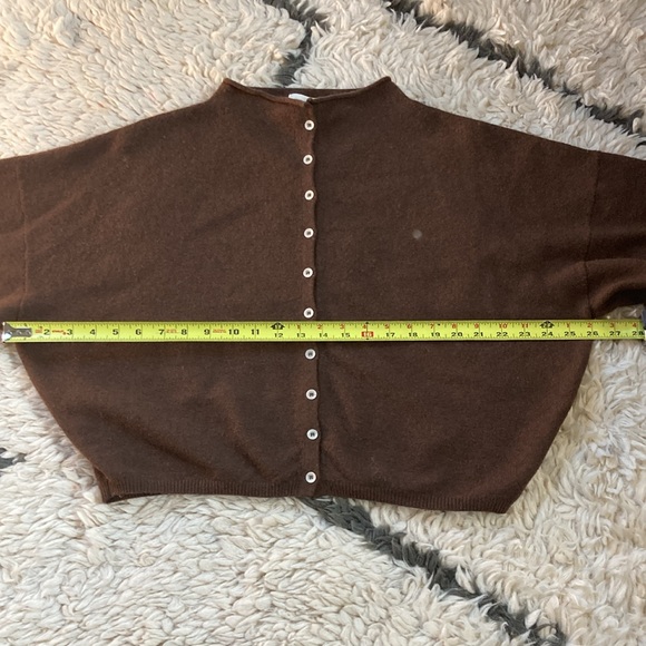 James Street Co Peri Shrunken Cardigan - Picture 8 of 17
